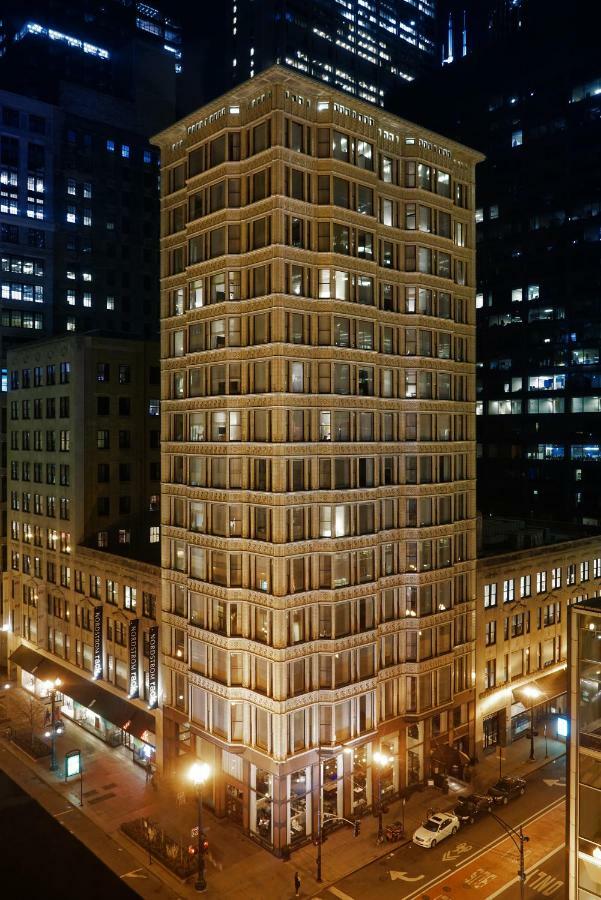 Staypineapple, An Iconic Hotel, The Loop Чикаго Экстерьер фото